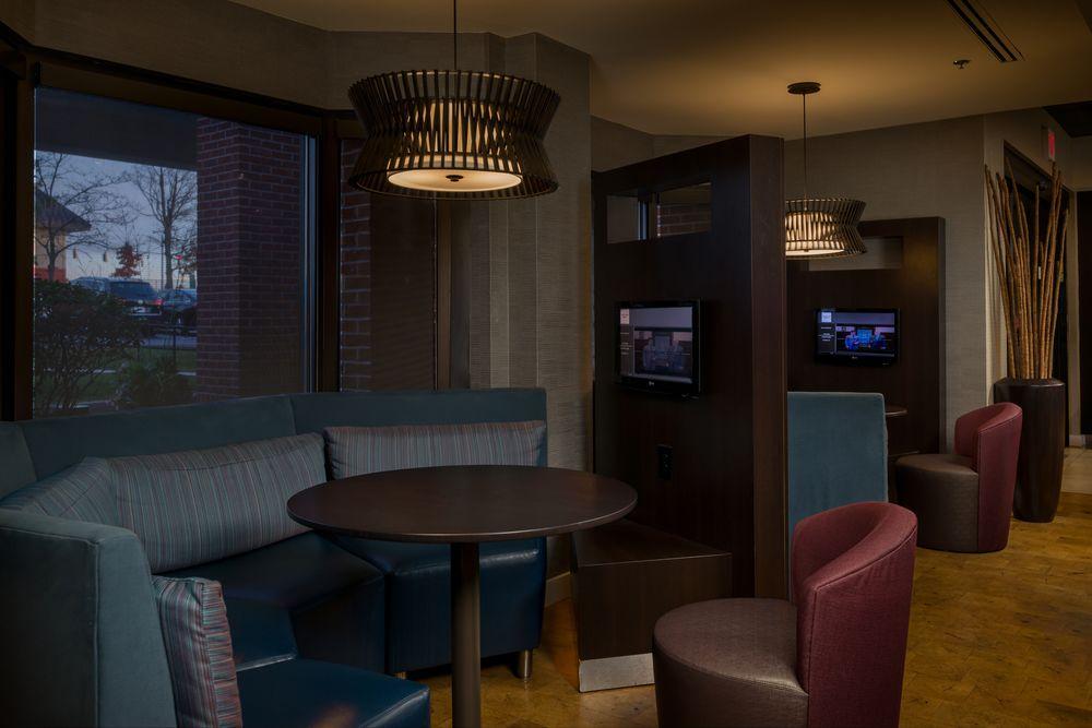 Courtyard By Marriott New Haven Orange Hotel Eksteriør billede