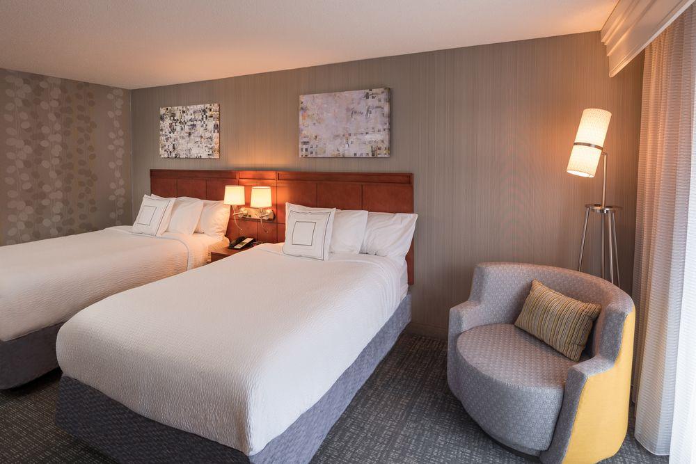 Courtyard By Marriott New Haven Orange Hotel Eksteriør billede