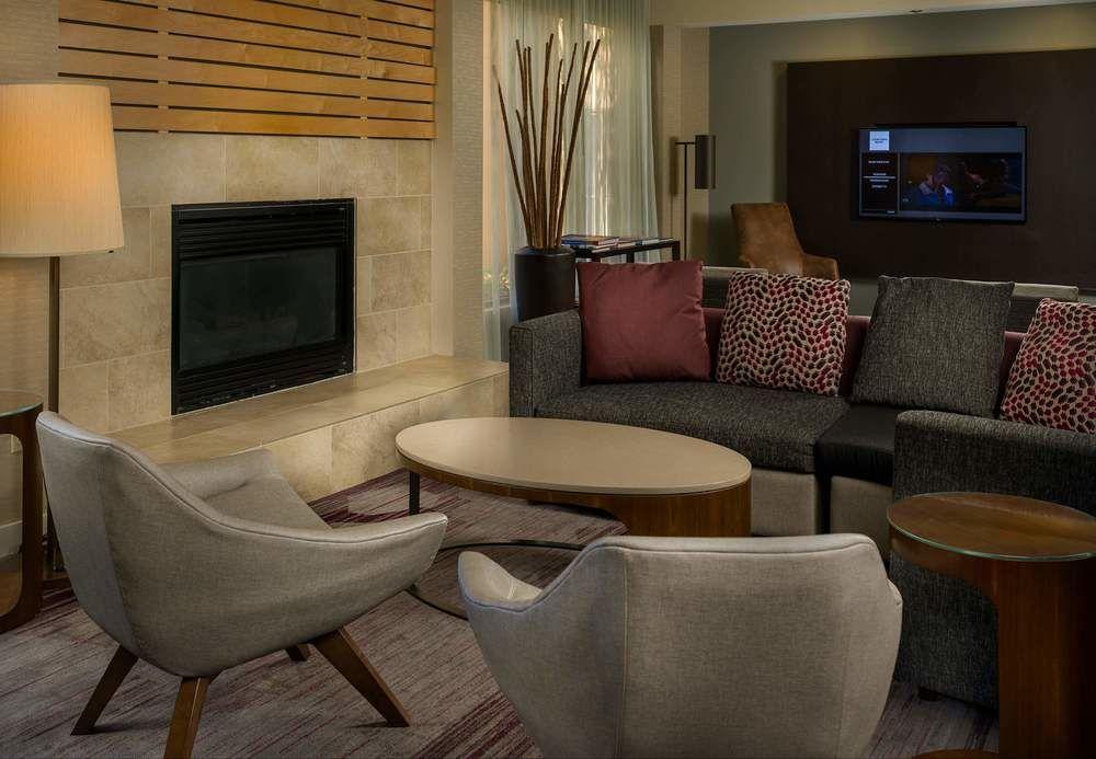 Courtyard By Marriott New Haven Orange Hotel Eksteriør billede