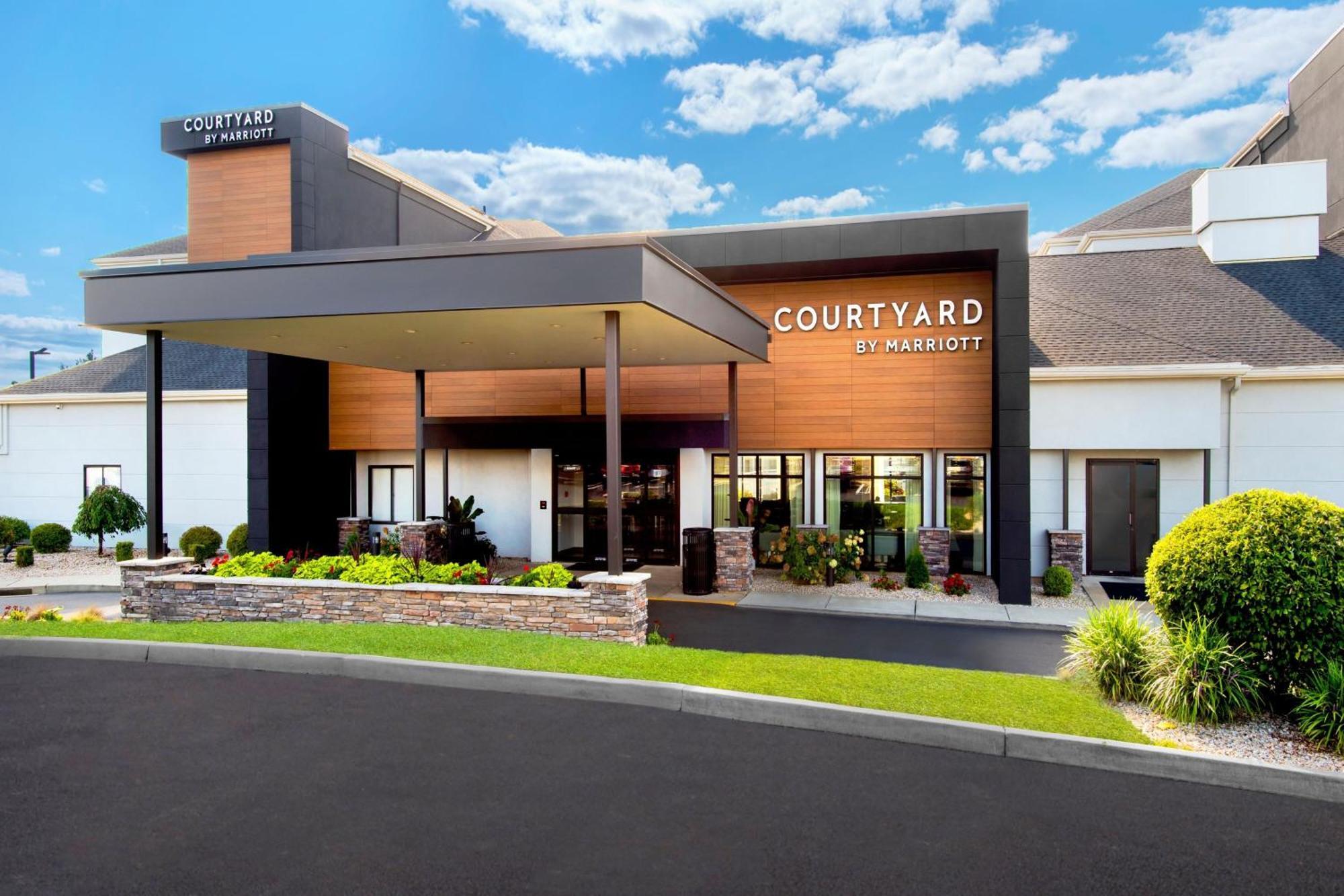 Courtyard By Marriott New Haven Orange Hotel Eksteriør billede