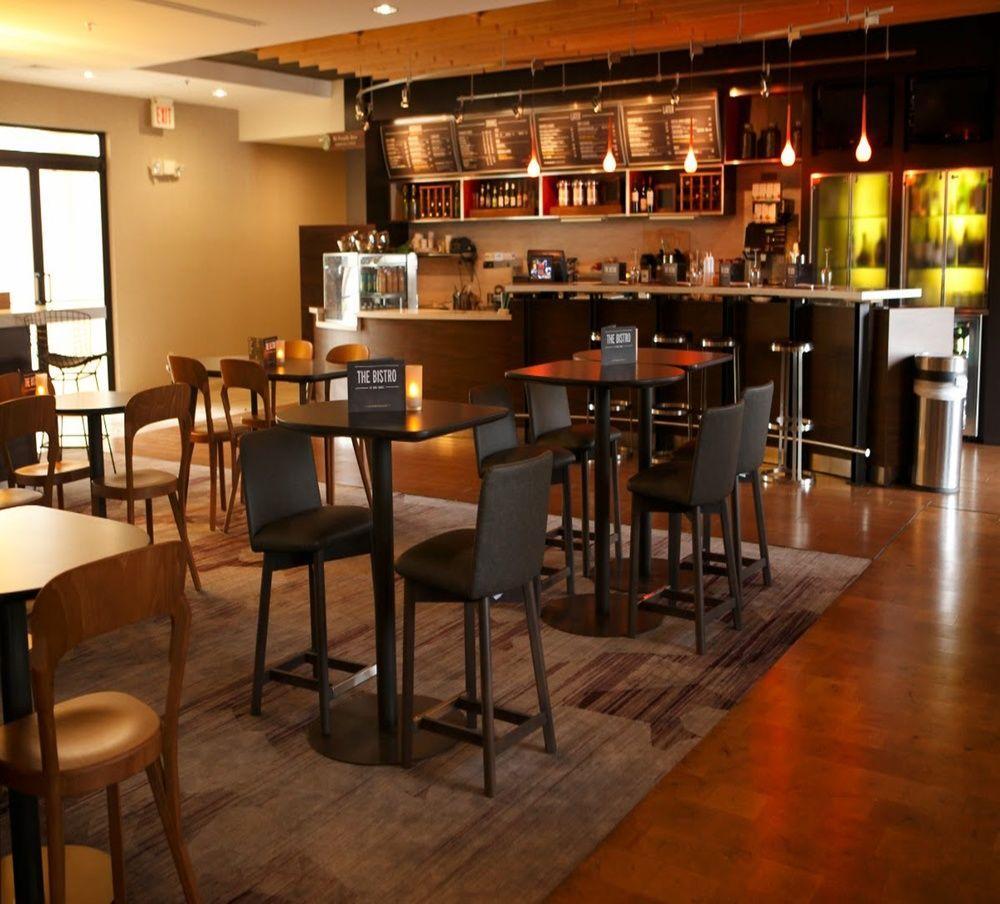 Courtyard By Marriott New Haven Orange Hotel Eksteriør billede